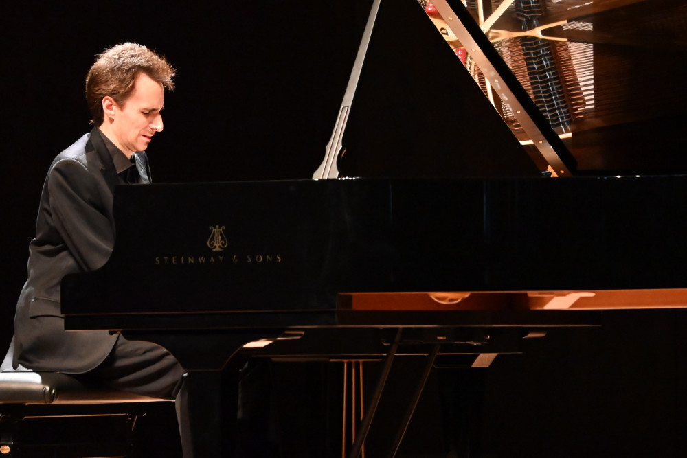 Bourgie Room | Tomás Alegre, piano… a truly stunning concert! | Fil Culturel atuvu.ca – Reviews