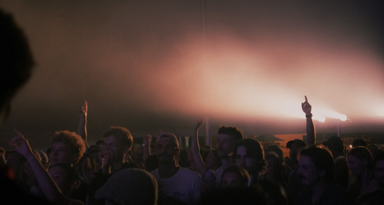 Festival Musique du Bout du Monde 2025 | Jours 3 et 4 avec Sarahmée, Def Mama Def, Chacón et Sara Curruchich