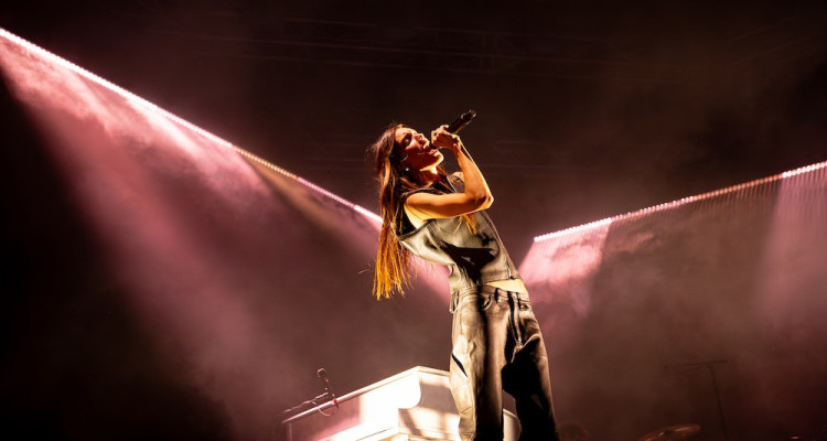 Fono 2025 | Zoom photo sur Alex Warren et Charlotte Cardin