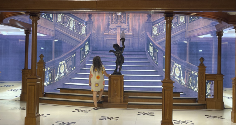 Un voyage immersif émouvant au cœur de l’histoire du Titanic à la place Bonaventure