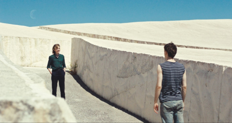 CINEMANIA 2025 | «La dérive des continents (au sud)» : entre satire et frustration