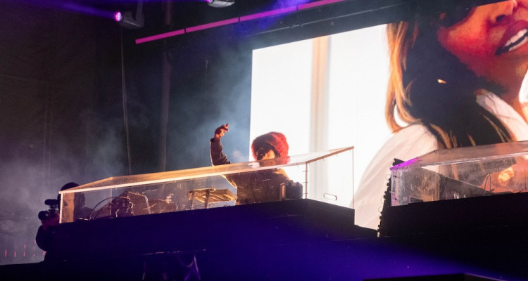 Igloofest Montréal 2026 | Zoom photo sur Disco Lines, Cult Member, Liv K et Gud Fella