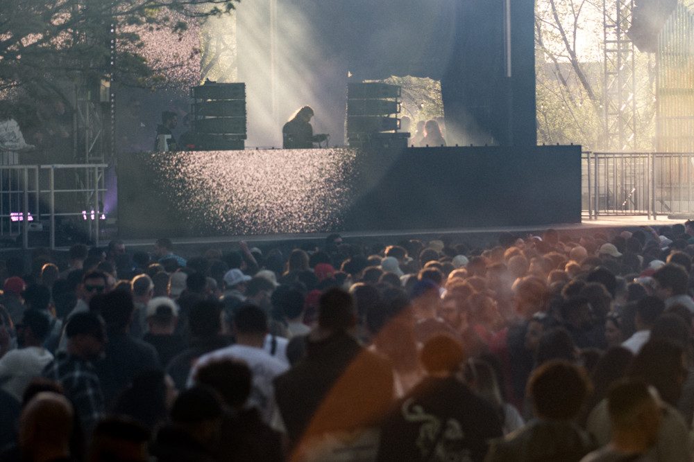 Solomun au OfF Piknic | Une première soirée qui a attiré les foules au parc Jean-Drapeau