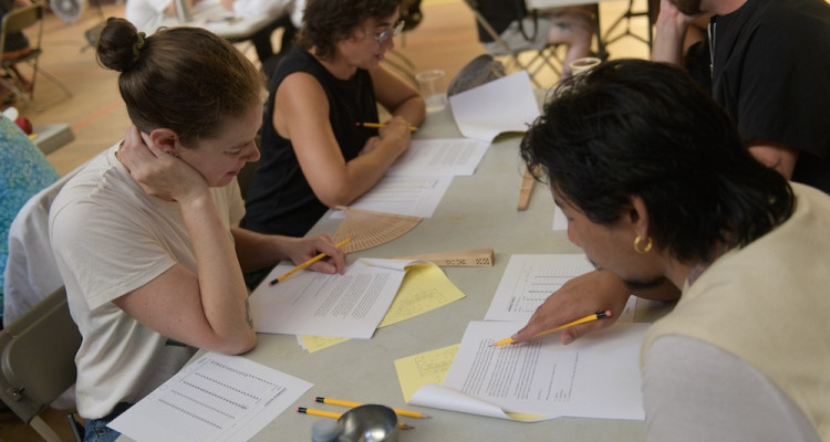 FTA 2026 | «The Chains» : une pièce hors du commun et participative qui sonde nos perceptions