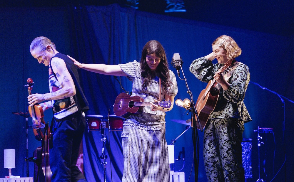Festival en chanson de Petite-Vallée 2026 | Les chansonneuses et chansonneurs, Les soeurs Boulay et Elliott Maginot et Marco Ema