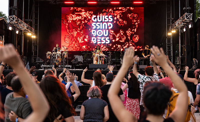 FEQ 2026 | Shaggy fait exulter les plaines, Kesha divise le public dans un concert mi-figue mi-raisin