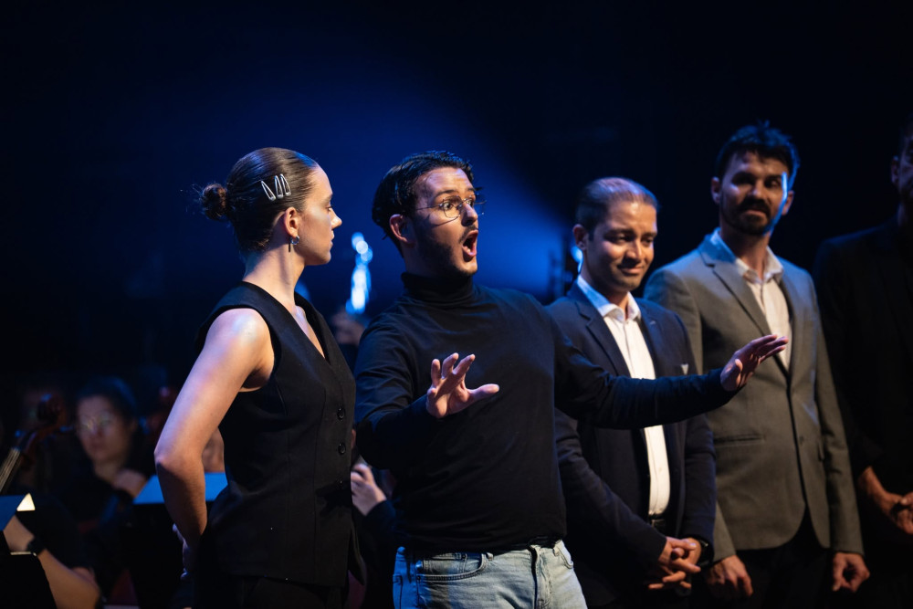 &laquo;Les contes d&rsquo;Hoffmann&raquo; par l&rsquo;Institut canadien d'art vocal, une innovatrice et captivante production
